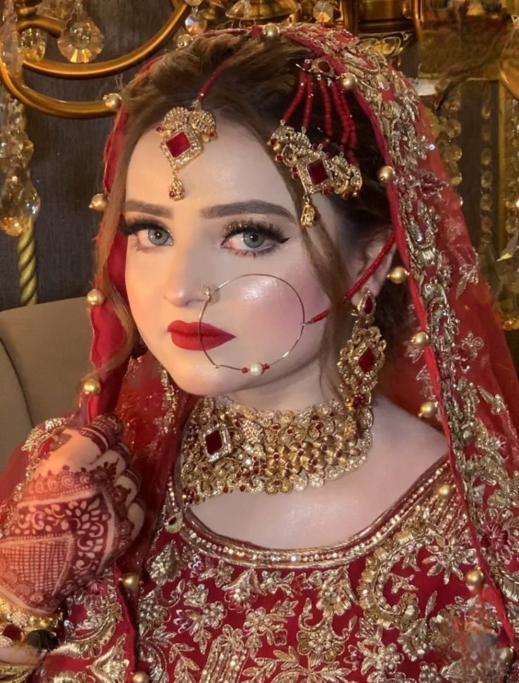 LGRAY– Premium Bridal Eye Lenses