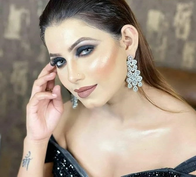 BUY 2 GET 2 FREE || SOLITAIRE+CARAMEL+SABRIN GREY+HIND